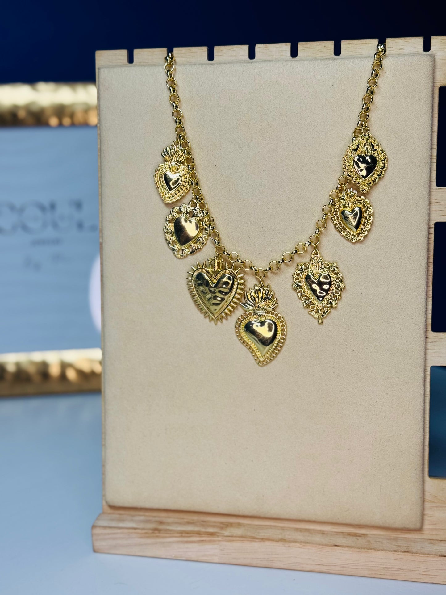 Collar Maxi corazones 💛