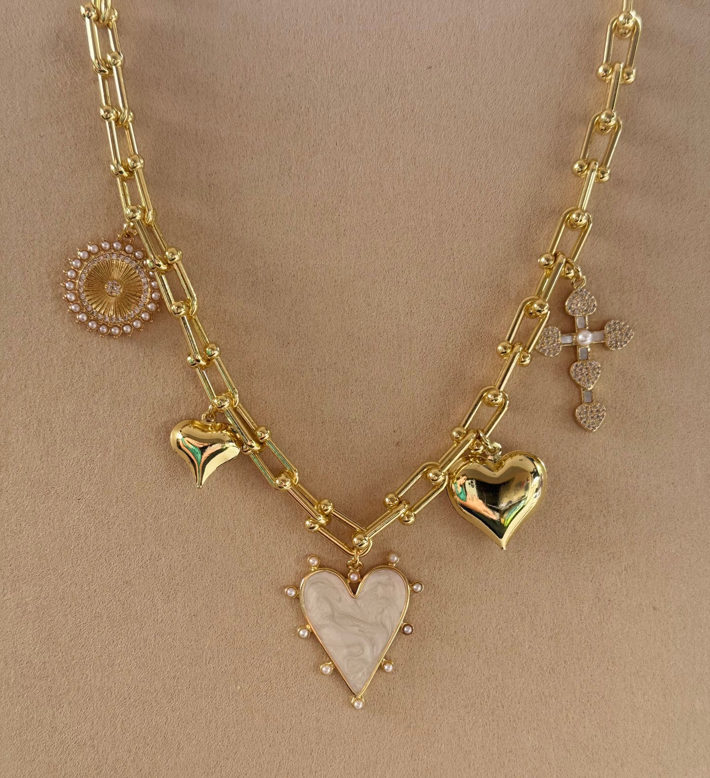 Collar corazón blanco Maxi ✨