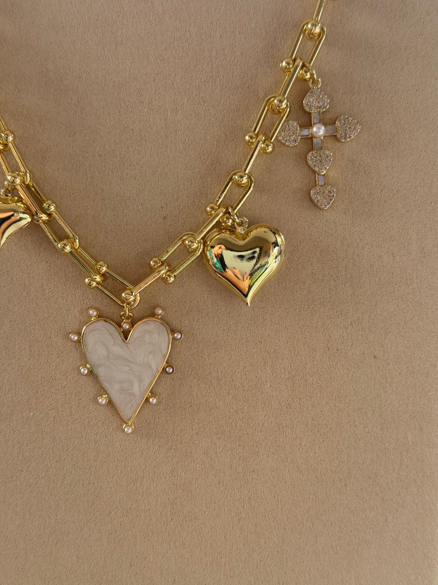 Collar corazón blanco Maxi ✨