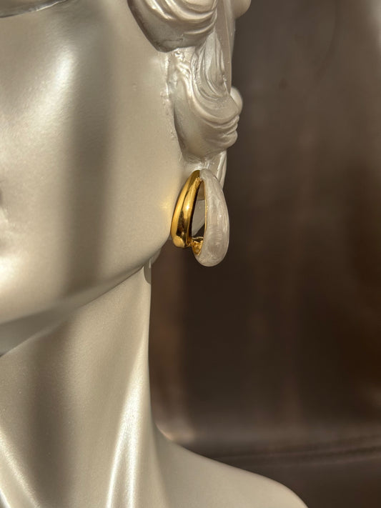 Aretes blanco/dorado ✨